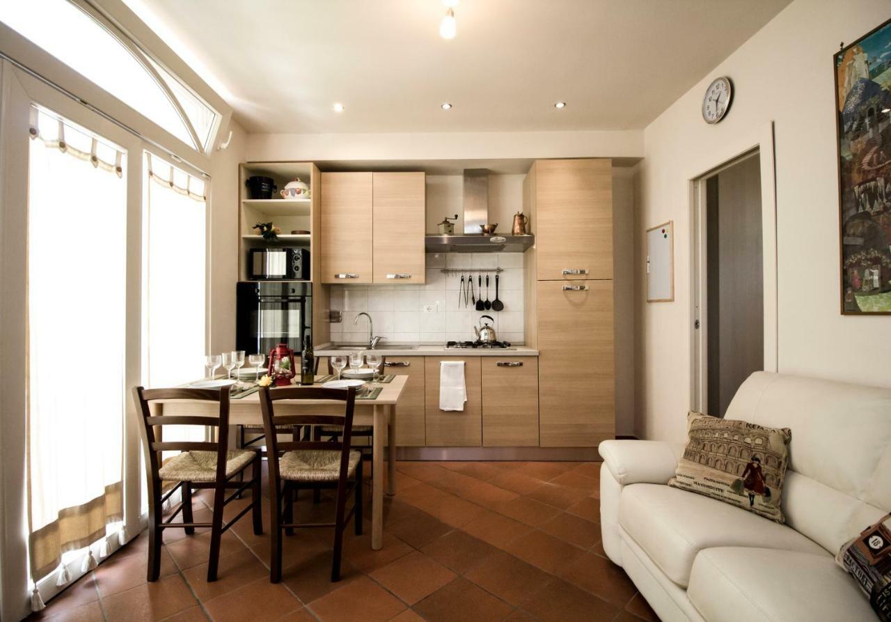 La Torre Holiday House Pise Extérieur photo